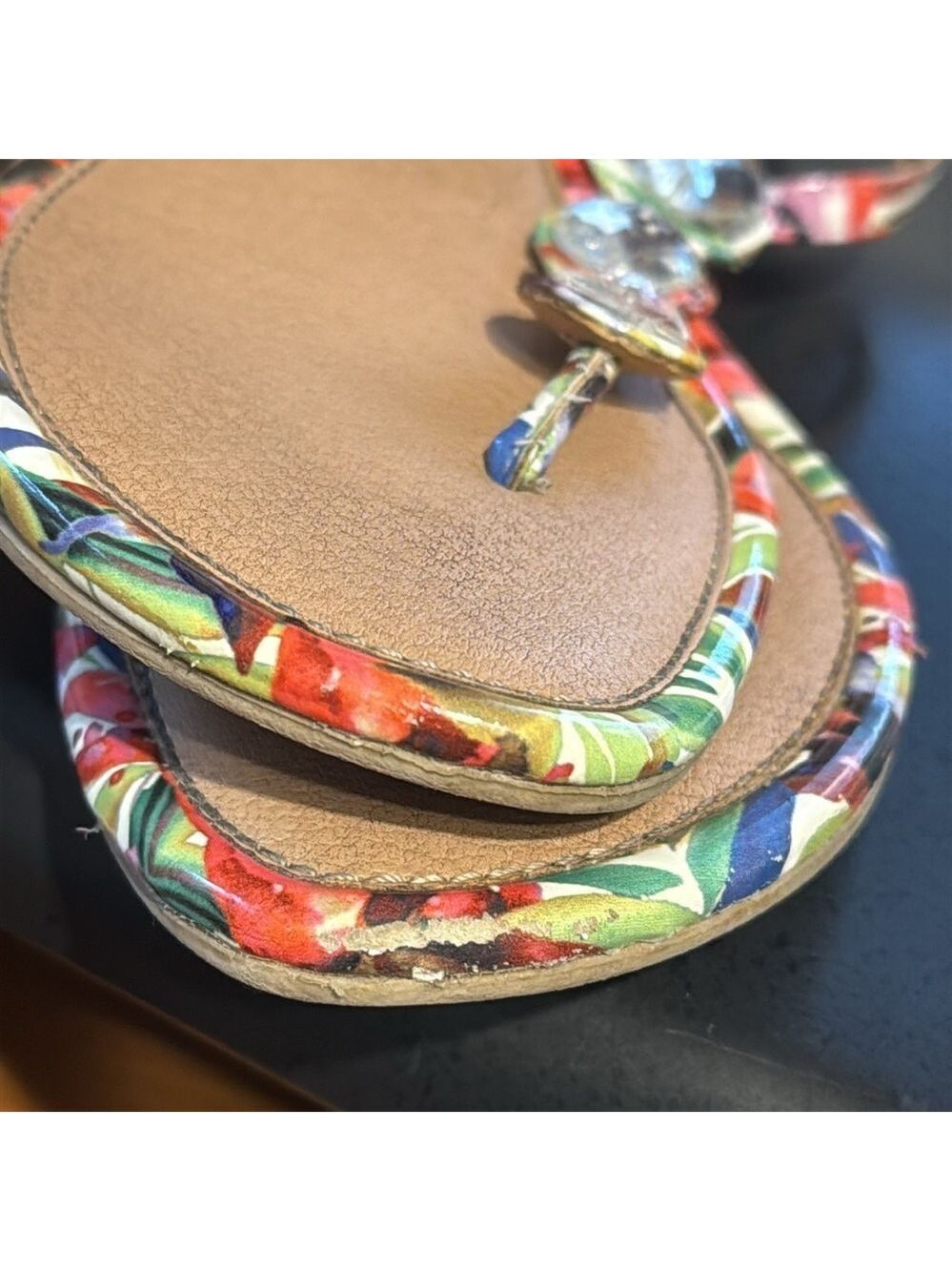 Fioni Multicolored Floral Rhinestone Thong Flat Sandals Size 7 - Picture 10 of 10